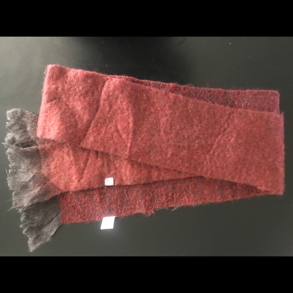 Beautiful mohair/lambs wool scarf